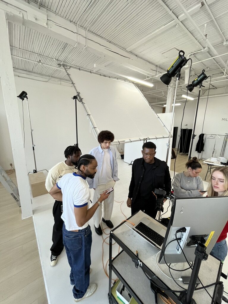 Abstract Diaries — on set