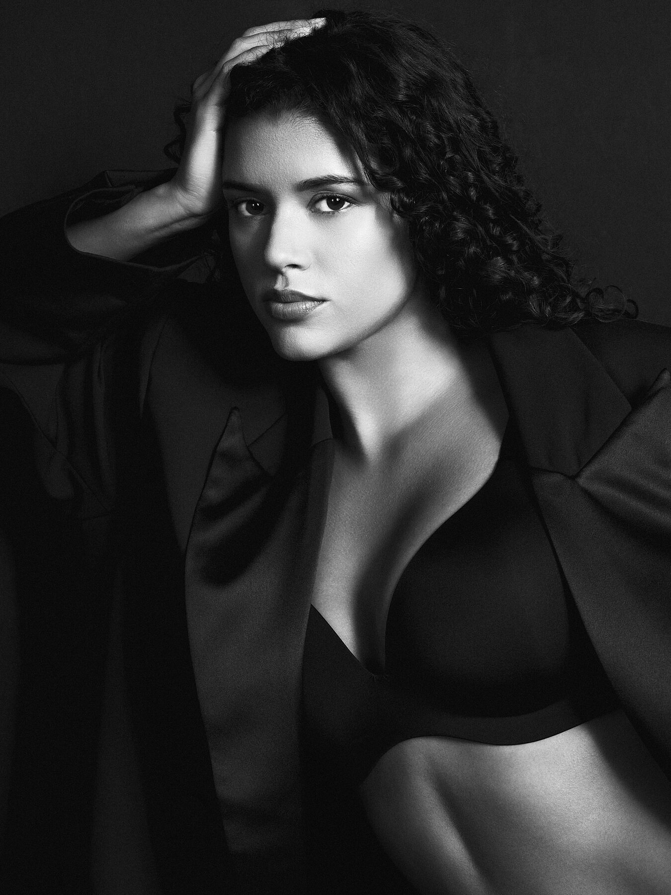 Icon — noir-inspired fashion editorial