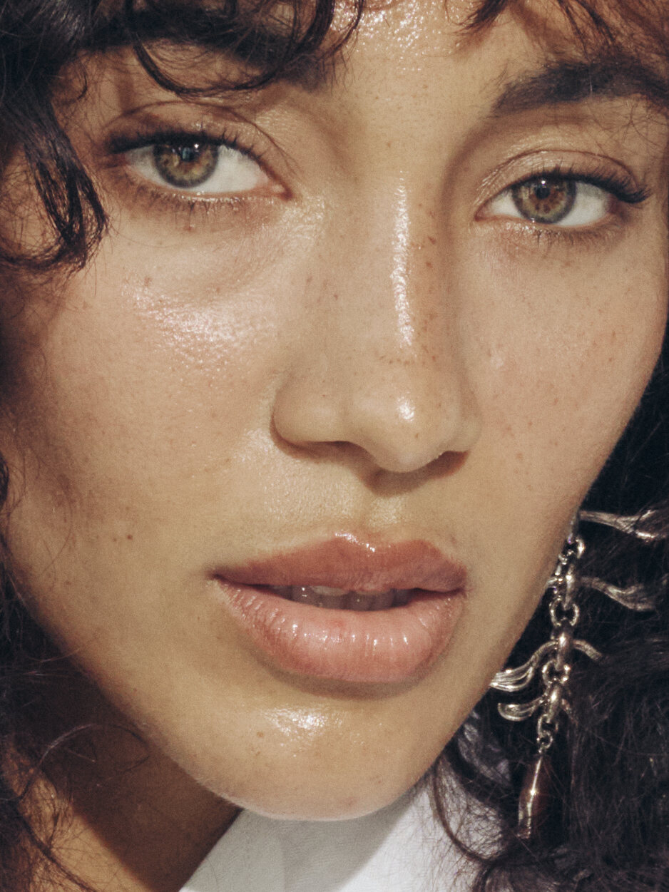 Modern Grace, Fashion Editorial