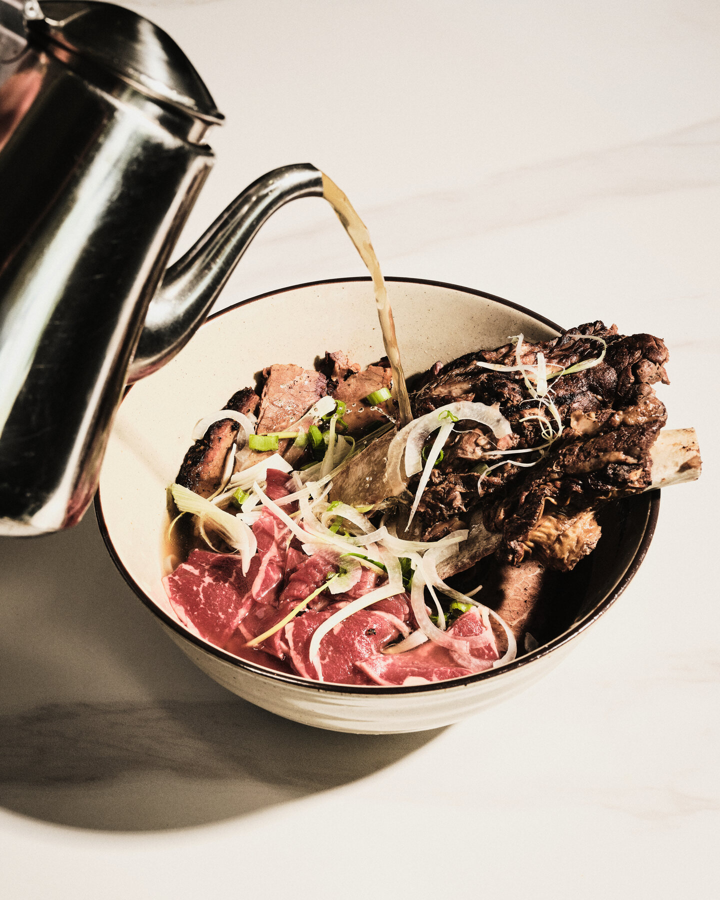 Vietnoms — Toronto Vietnamese restaurant