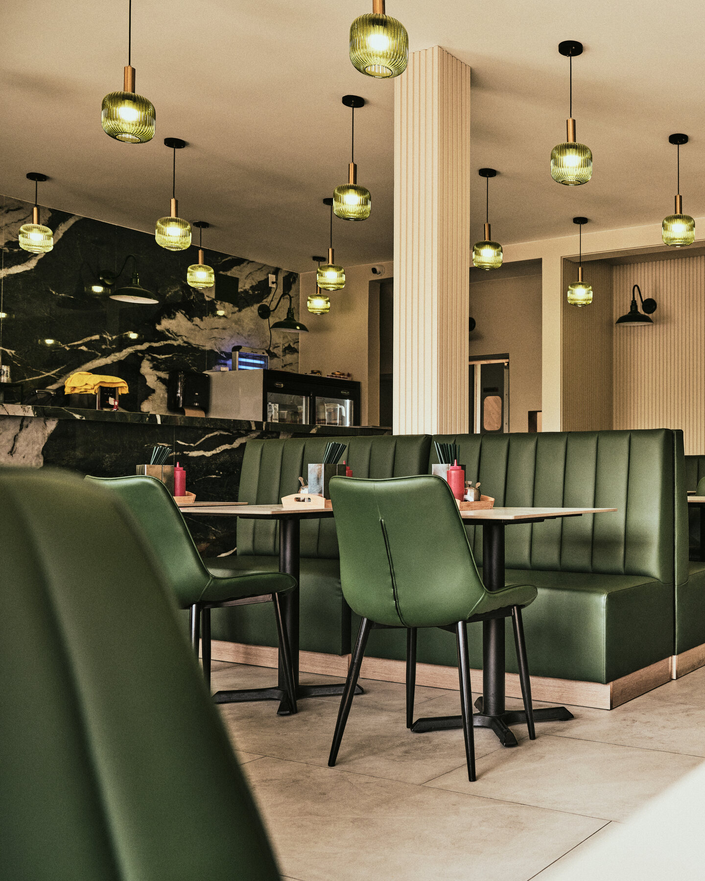 Vietnoms — Toronto Vietnamese restaurant